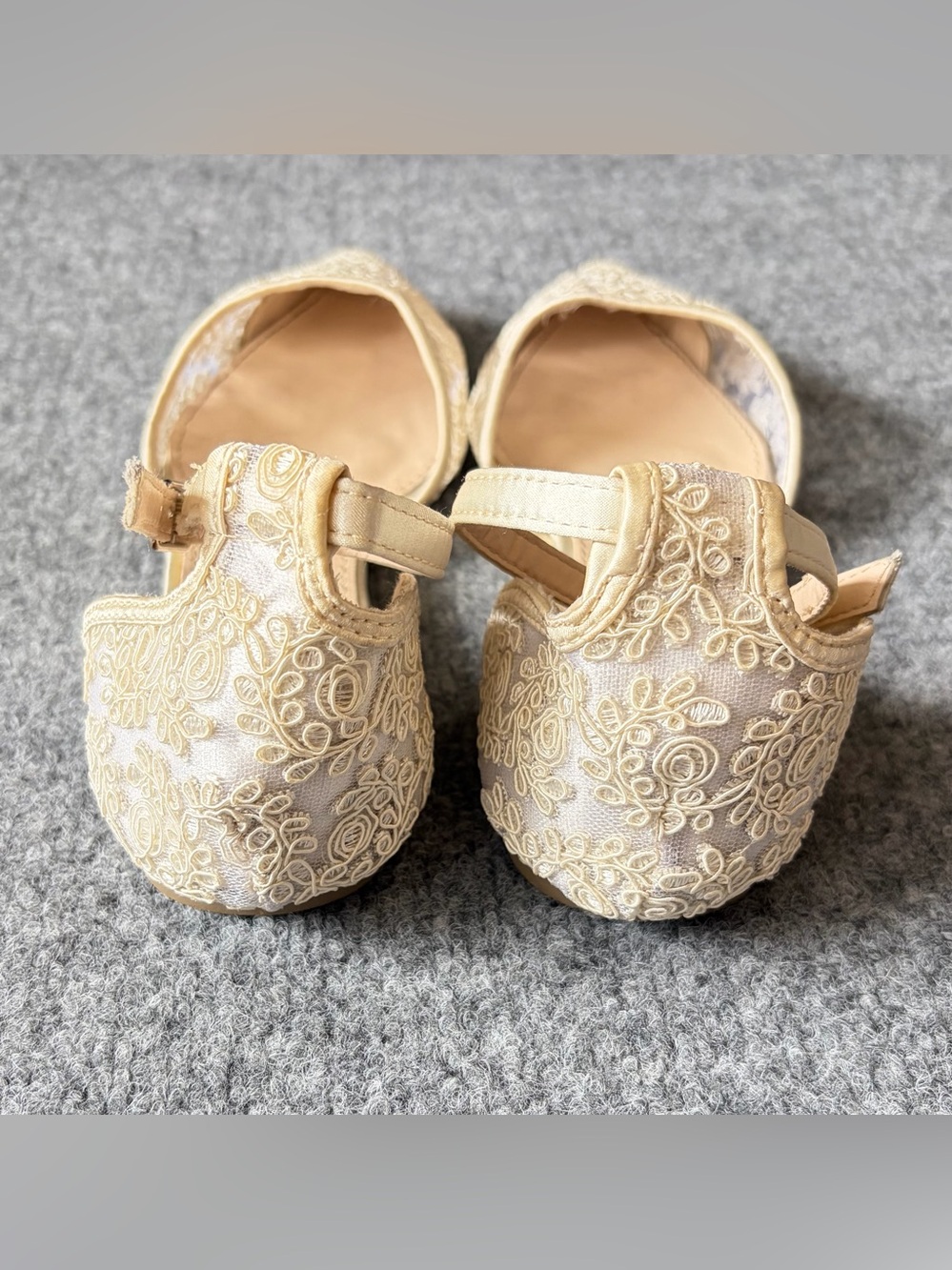 Embroidered Ankle-Strap Pointed Flats in Beige - Picture 5 of 14